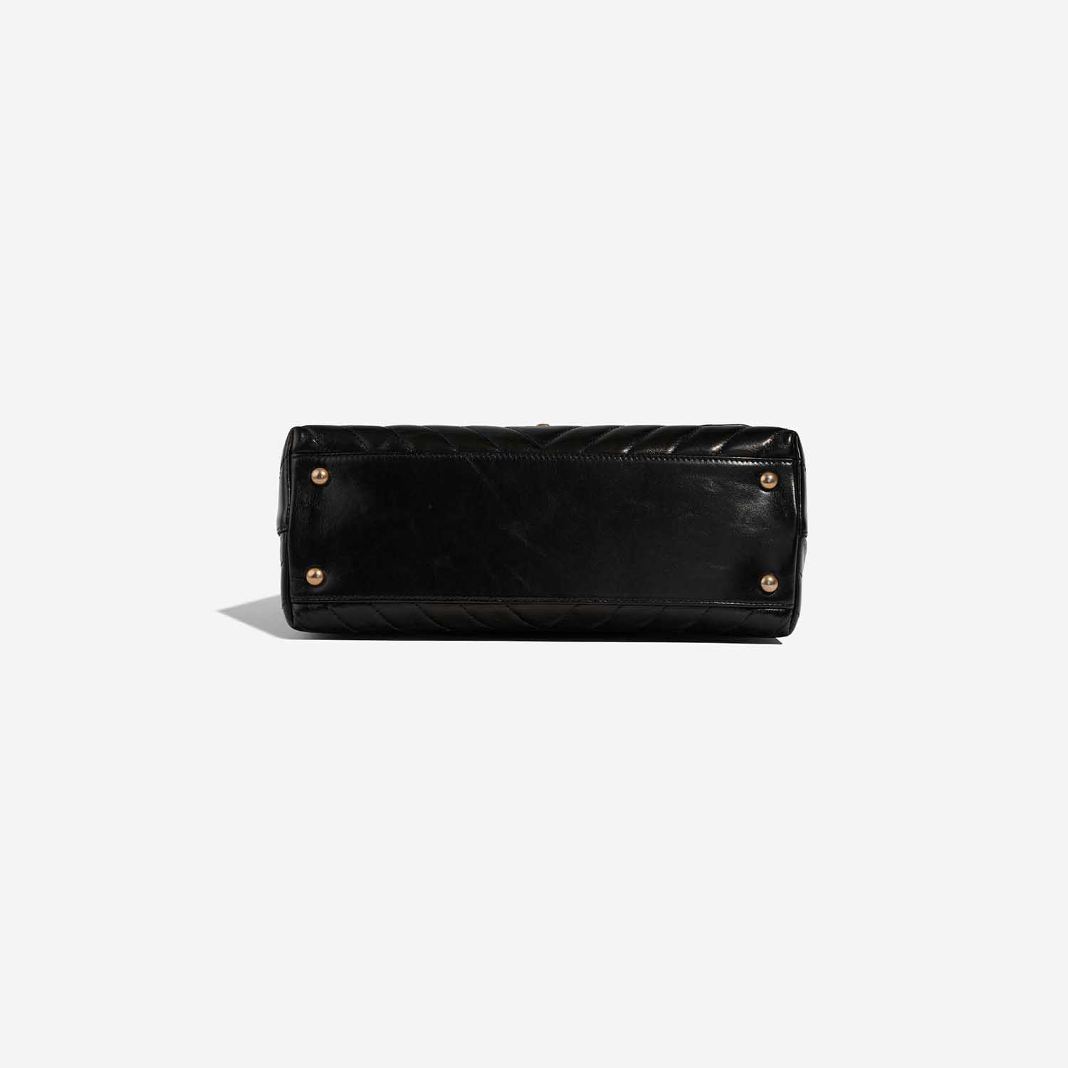 Chanel TimelessHandle Medium Black Bottom  | Sell your designer bag on Saclab.com