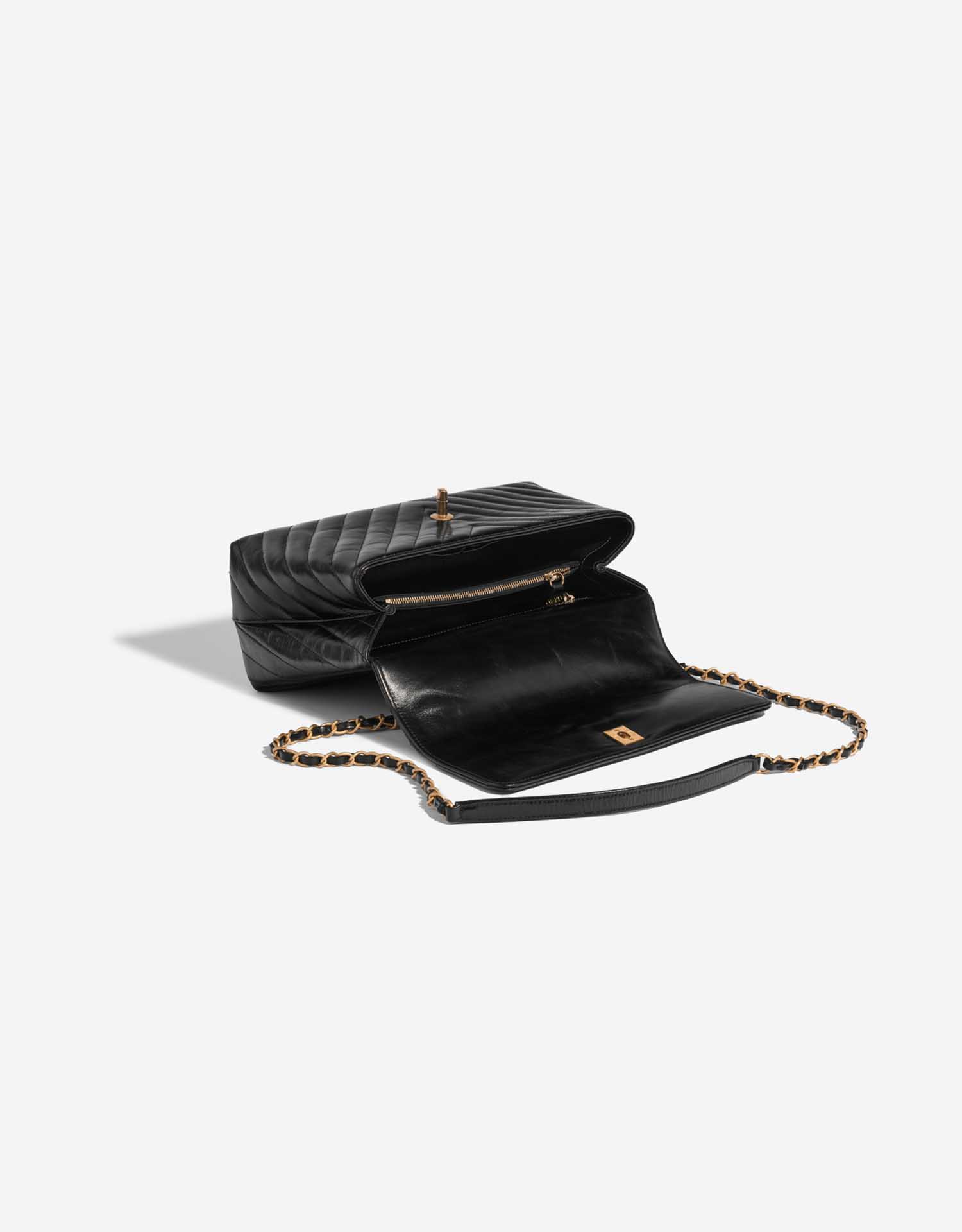 Chanel TimelessHandle Medium Black Inside  | Sell your designer bag on Saclab.com