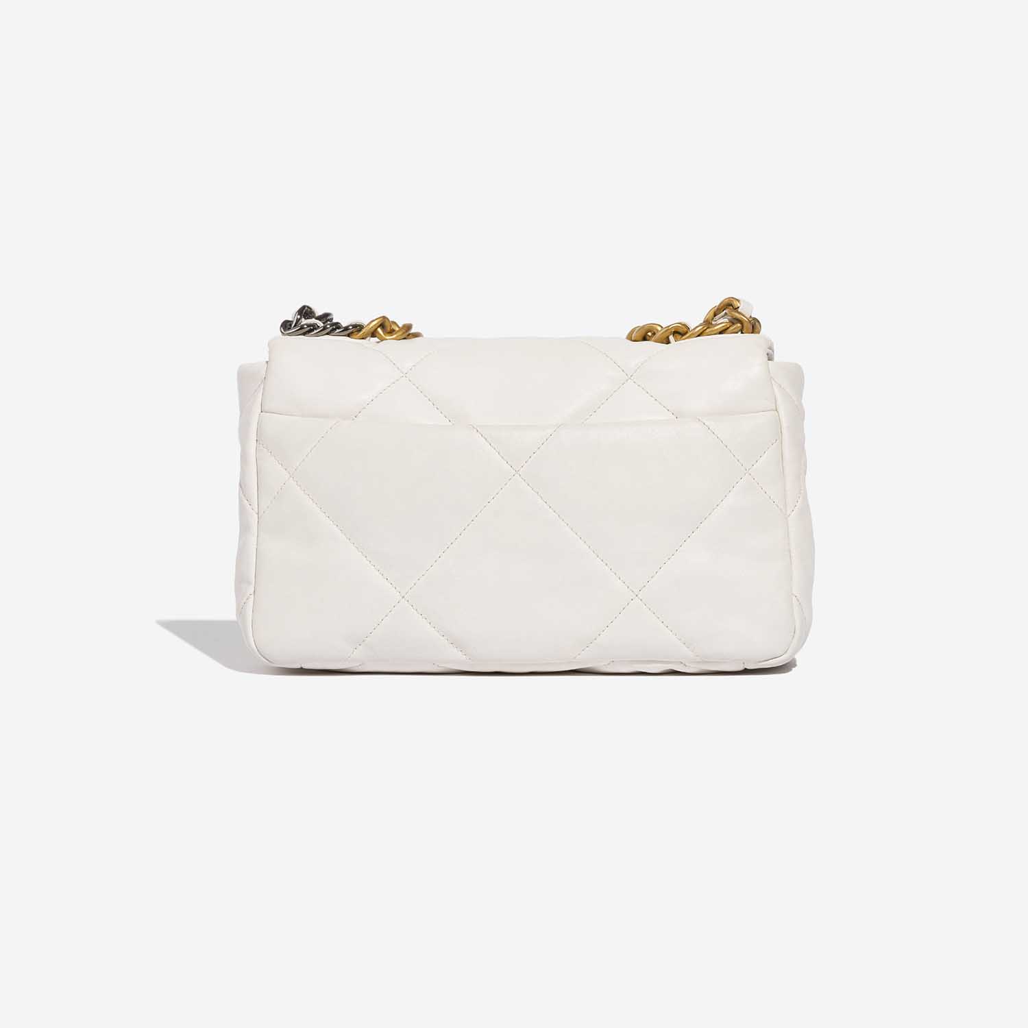 Chanel 19 FlapBag Cream Back  | Sell your designer bag on Saclab.com
