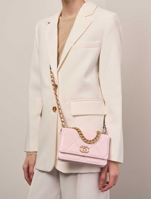 Chanel WOC 19 LightPink Sizes Worn | Sell your designer bag on Saclab.com