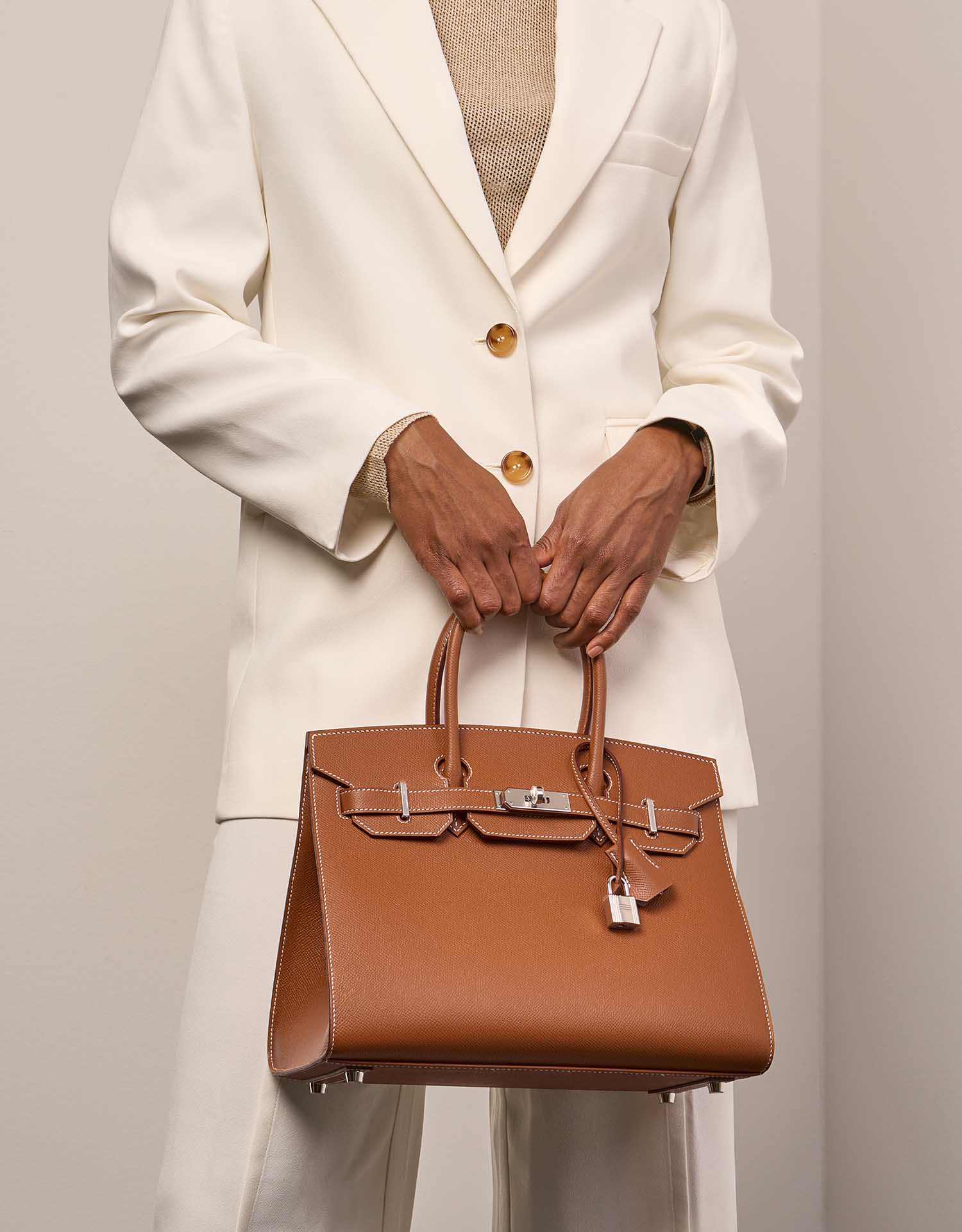 Hermès Birkin 30 Gold Sizes Worn | Sell your designer bag on Saclab.com