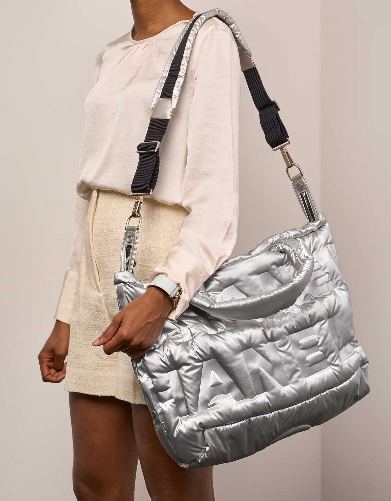Chanel ShoppingTote Silver Sizes Worn | Sell your designer bag on Saclab.com