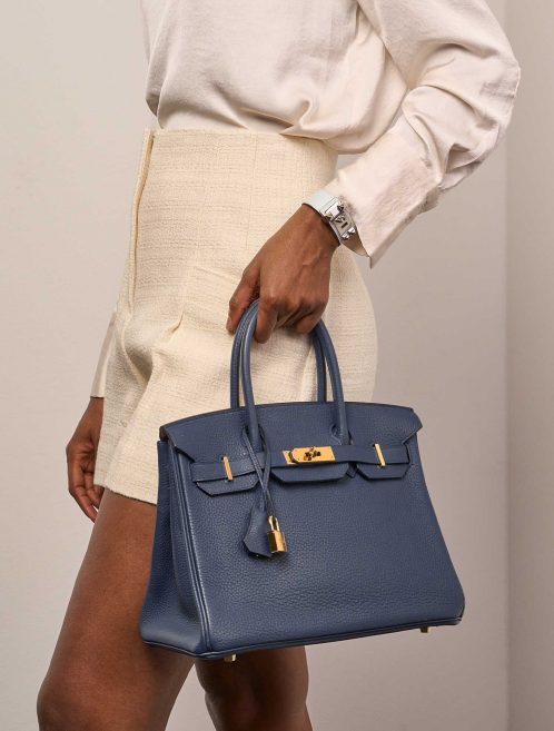Hermès Birkin 30 BleuRoyal Sizes Worn | Sell your designer bag on Saclab.com