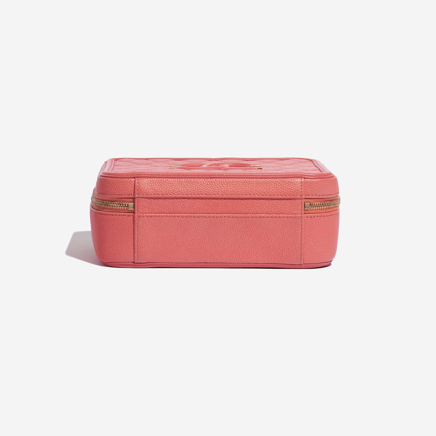 Chanel Vanity Medium Pink Bottom  | Sell your designer bag on Saclab.com