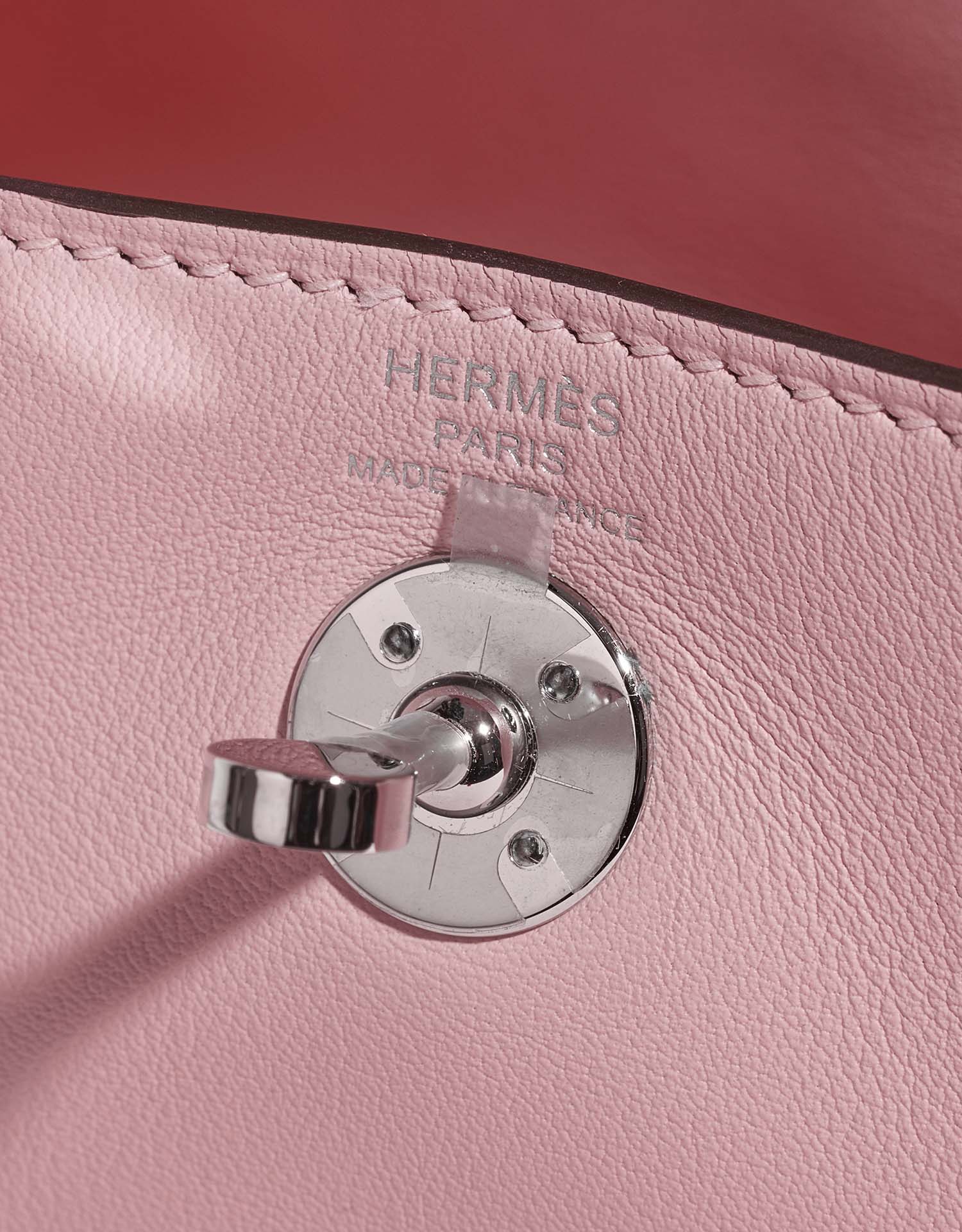 Hermès Lindy 20Mini RoseSakura Logo  | Sell your designer bag on Saclab.com