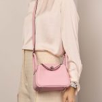 Hermès Lindy 20Mini RoseSakura Sizes Worn | Sell your designer bag on Saclab.com