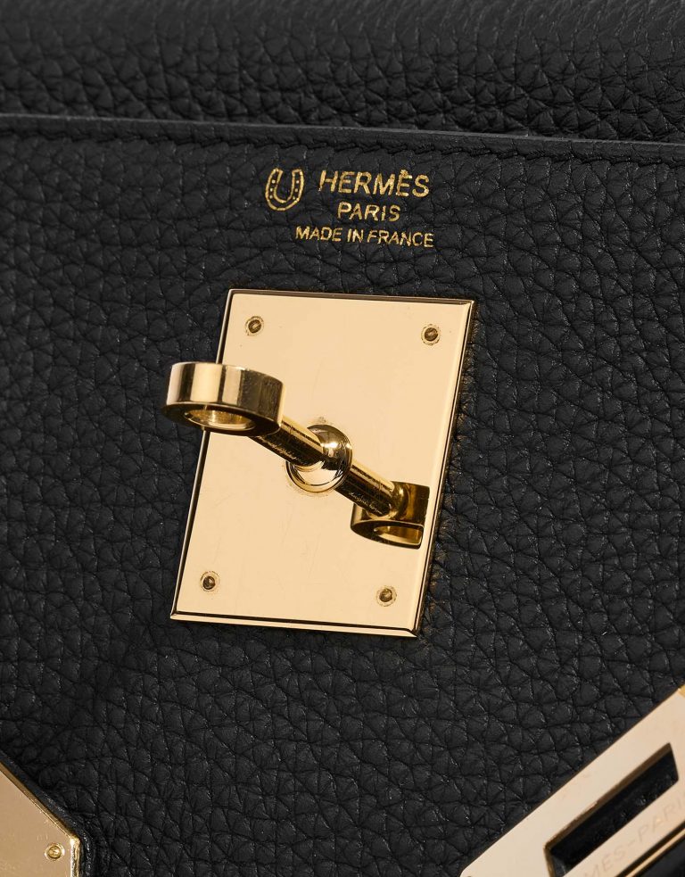 Hermès Kelly 28 Black-Trench Logo  | Sell your designer bag on Saclab.com