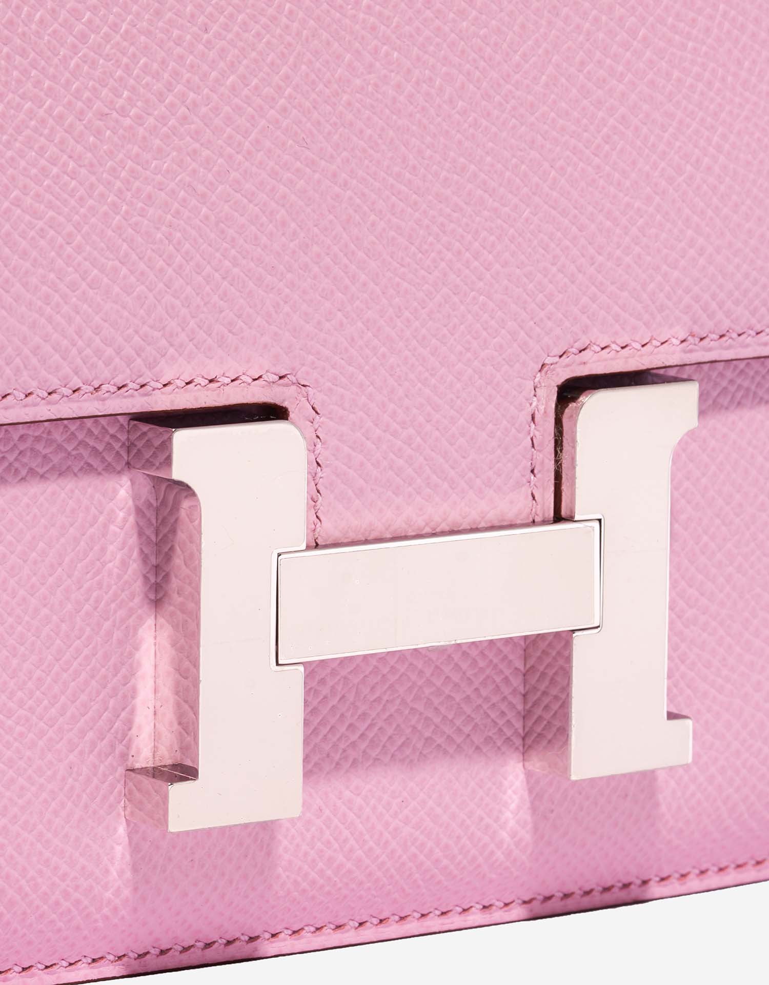 Hermès Constance 18 MauveSylvestre Closing System  | Sell your designer bag on Saclab.com