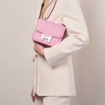 Hermès Constance 18 MauveSylvestre Sizes Worn | Sell your designer bag on Saclab.com