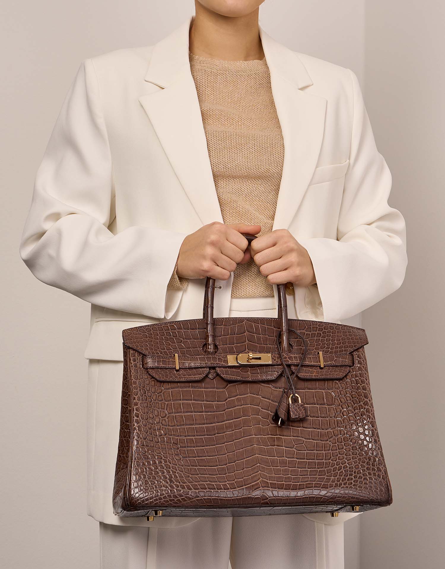 Hermès Birkin 35 MarronDInde Tailles Porté | Vendez votre sac de créateur sur Saclab.com