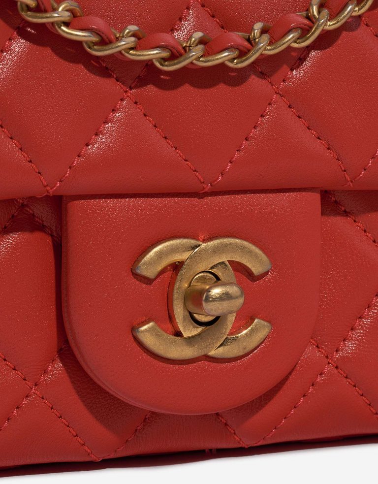 Chanel Timeless MiniRectangular Coral Closing System  | Sell your designer bag on Saclab.com