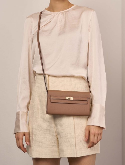 Hermès Kelly ToGo Chai-MauveSylvestre Sizes Worn | Sell your designer bag on Saclab.com