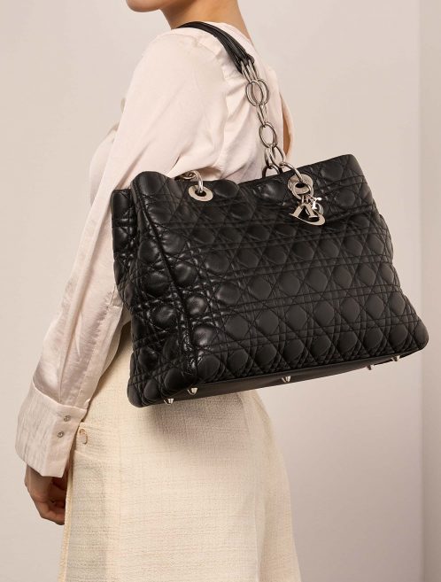 Dior Shopper Black Sizes Worn | Sell your designer bag on Saclab.com