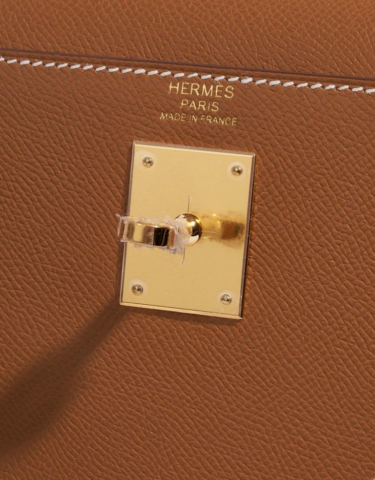 Hermès Kelly 32 Gold Logo  | Sell your designer bag on Saclab.com