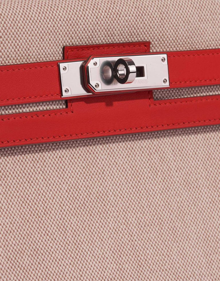 Hermès Kelly 28 RougeTomate-Ecru-Gold Closing System  | Sell your designer bag on Saclab.com