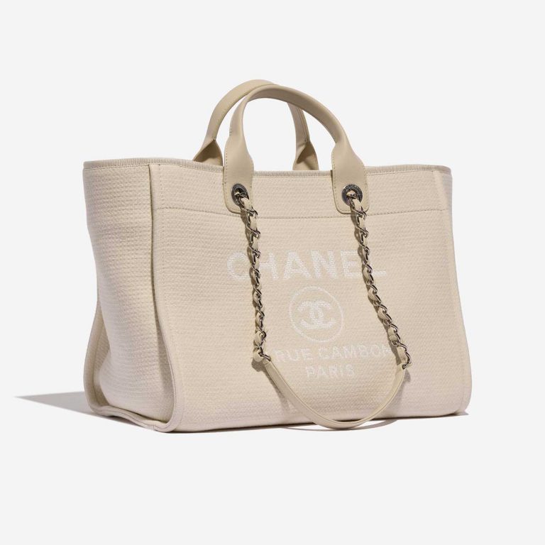 Chanel Deauville Medium Beige-Weiß Side Front | Verkaufen Sie Ihre Designer-Tasche auf Saclab.com