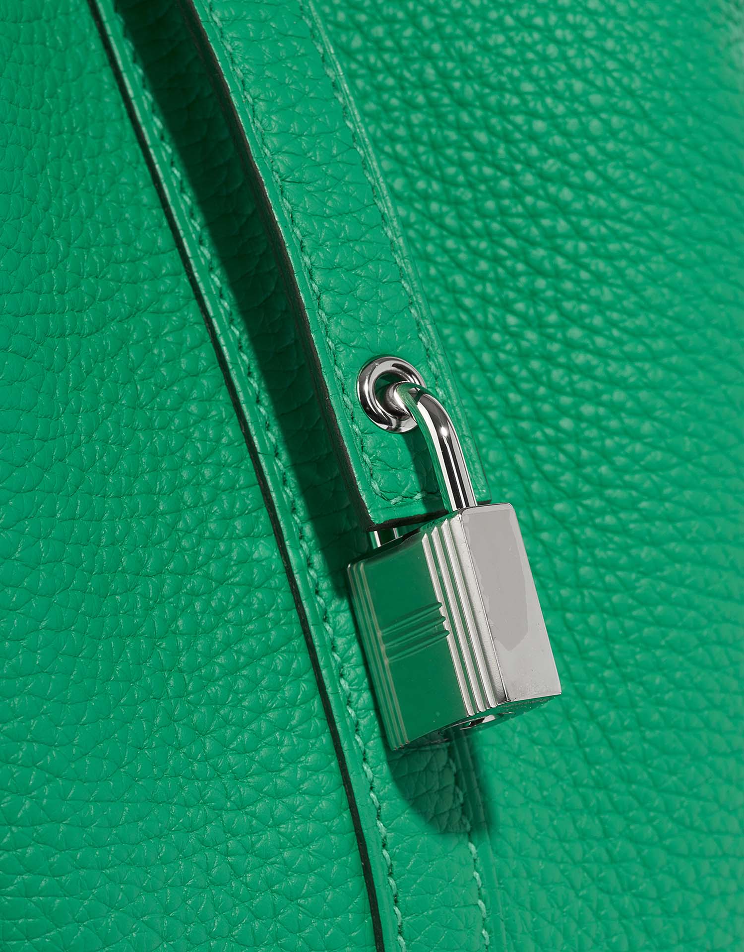 Hermès PicotinTouch 22 Menthe-VertJade Closing System  | Sell your designer bag on Saclab.com