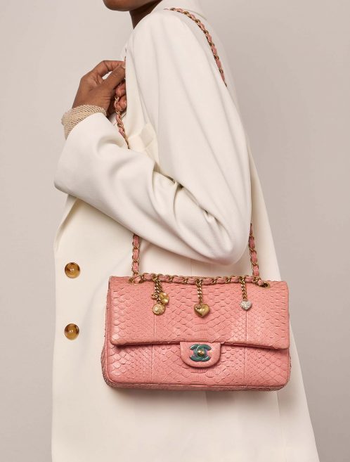 Chanel Timeless Medium DustyRose Sizes Worn | Sell your designer bag on Saclab.com