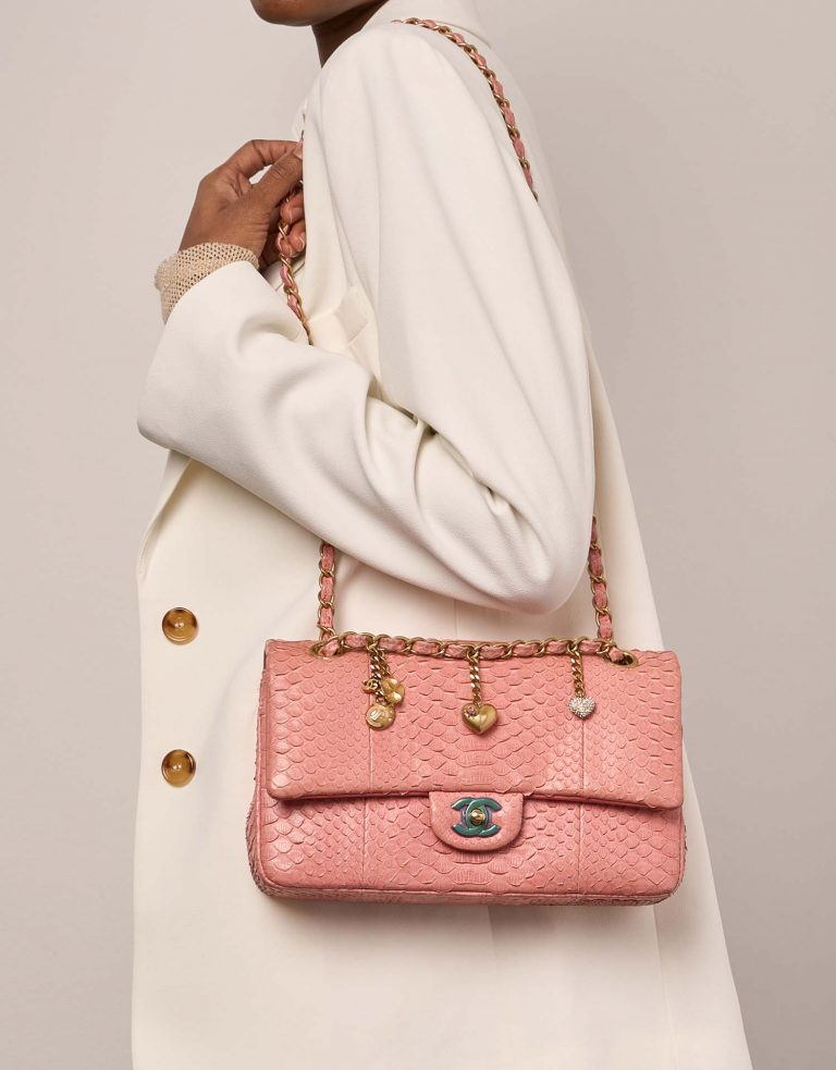 Chanel Classique Medium DustyRose Front | Vendez votre sac de créateur sur Saclab.com