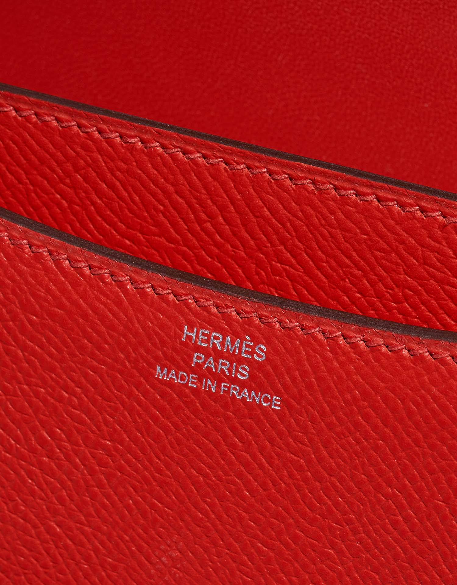 Hermès Constance RougeDeCoeur-Silvestre Logo  | Sell your designer bag on Saclab.com