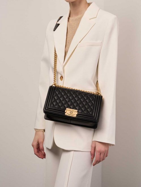 Chanel Boy OldMedium Black Sizes Worn | Sell your designer bag on Saclab.com