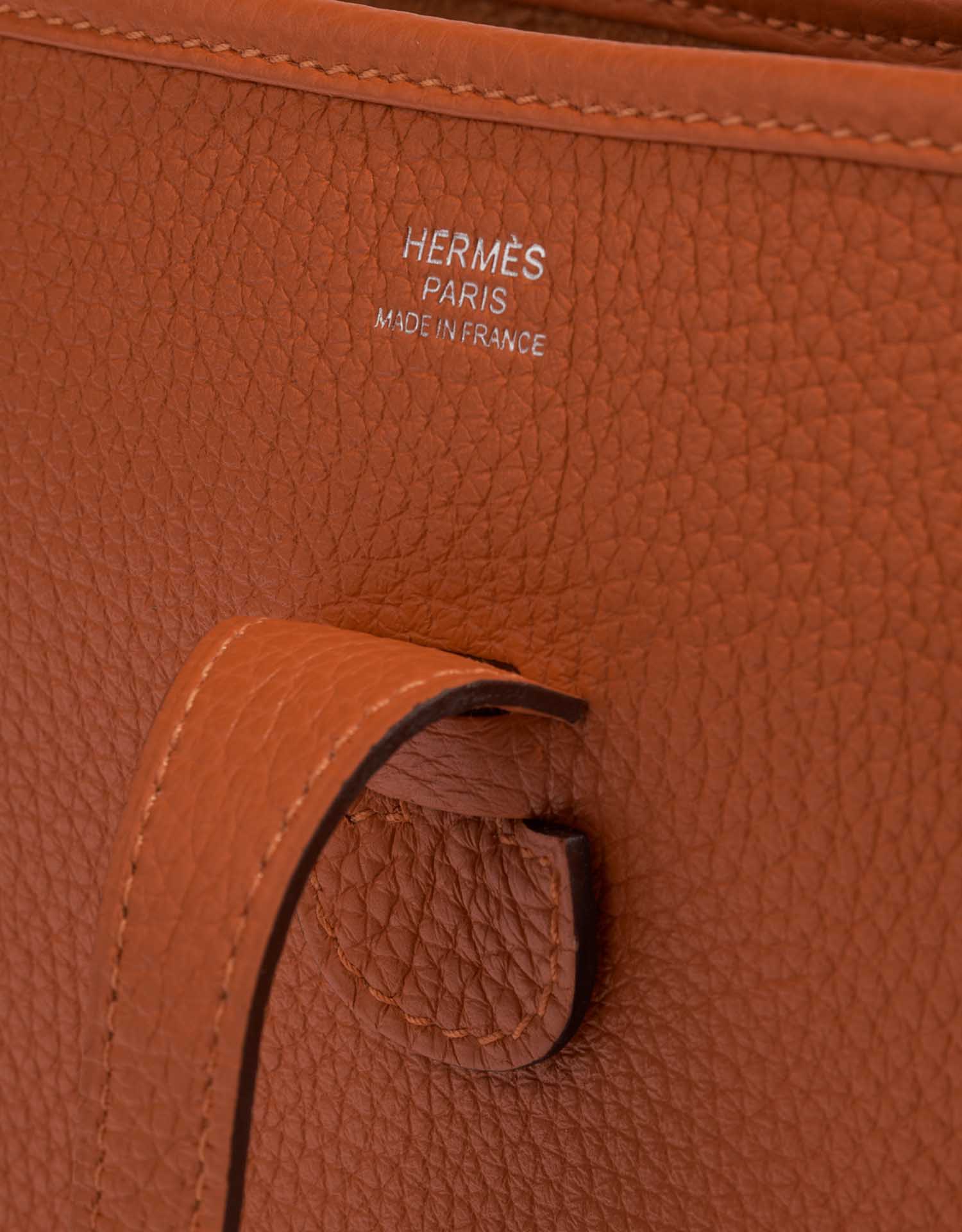 Hermès Evelyne 29 OrangeH Logo  | Sell your designer bag on Saclab.com