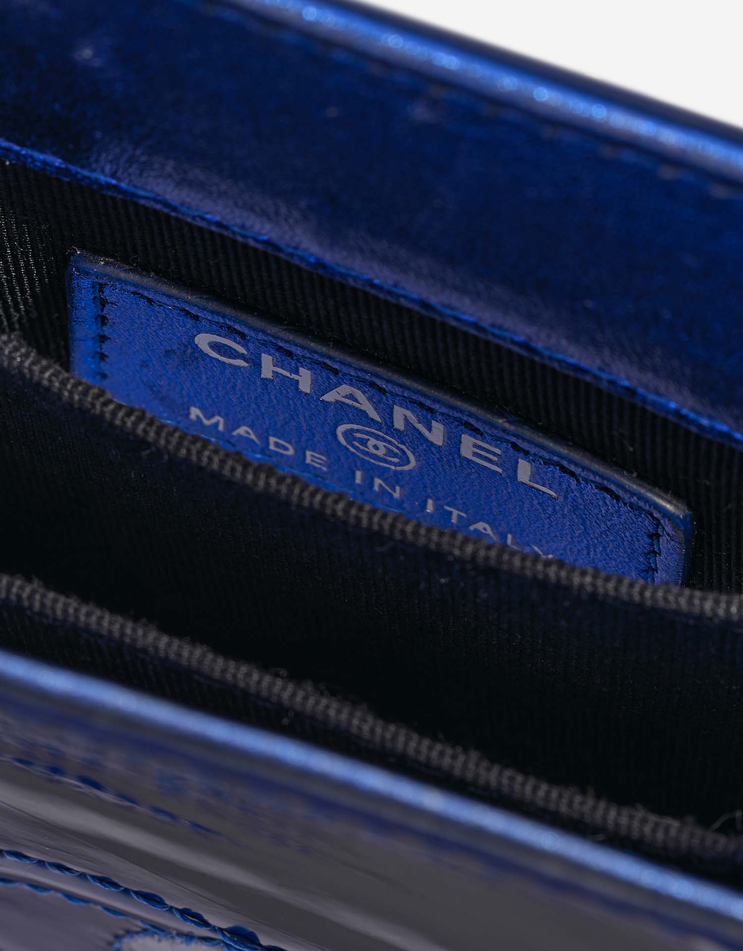 Chanel PhoneHolder MetallicBlue Logo  | Sell your designer bag on Saclab.com