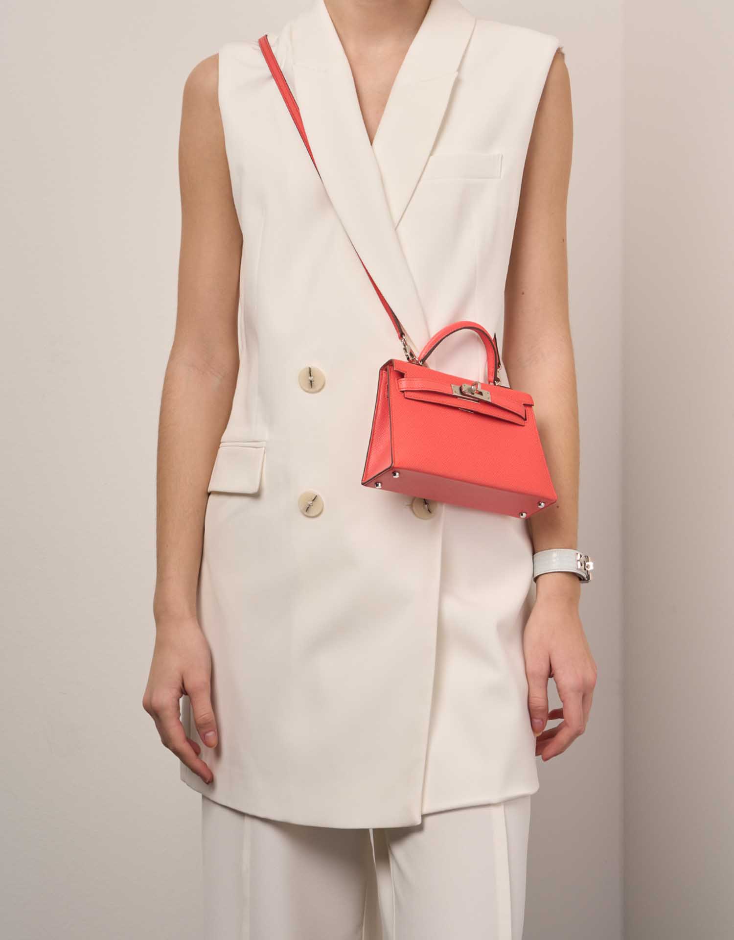 Hermès Kelly Mini RoseTexas Sizes Worn | Sell your designer bag on Saclab.com