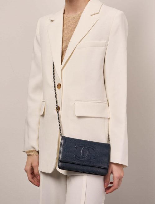Chanel WOC OneSize DarkBlue Sizes Worn | Sell your designer bag on Saclab.com