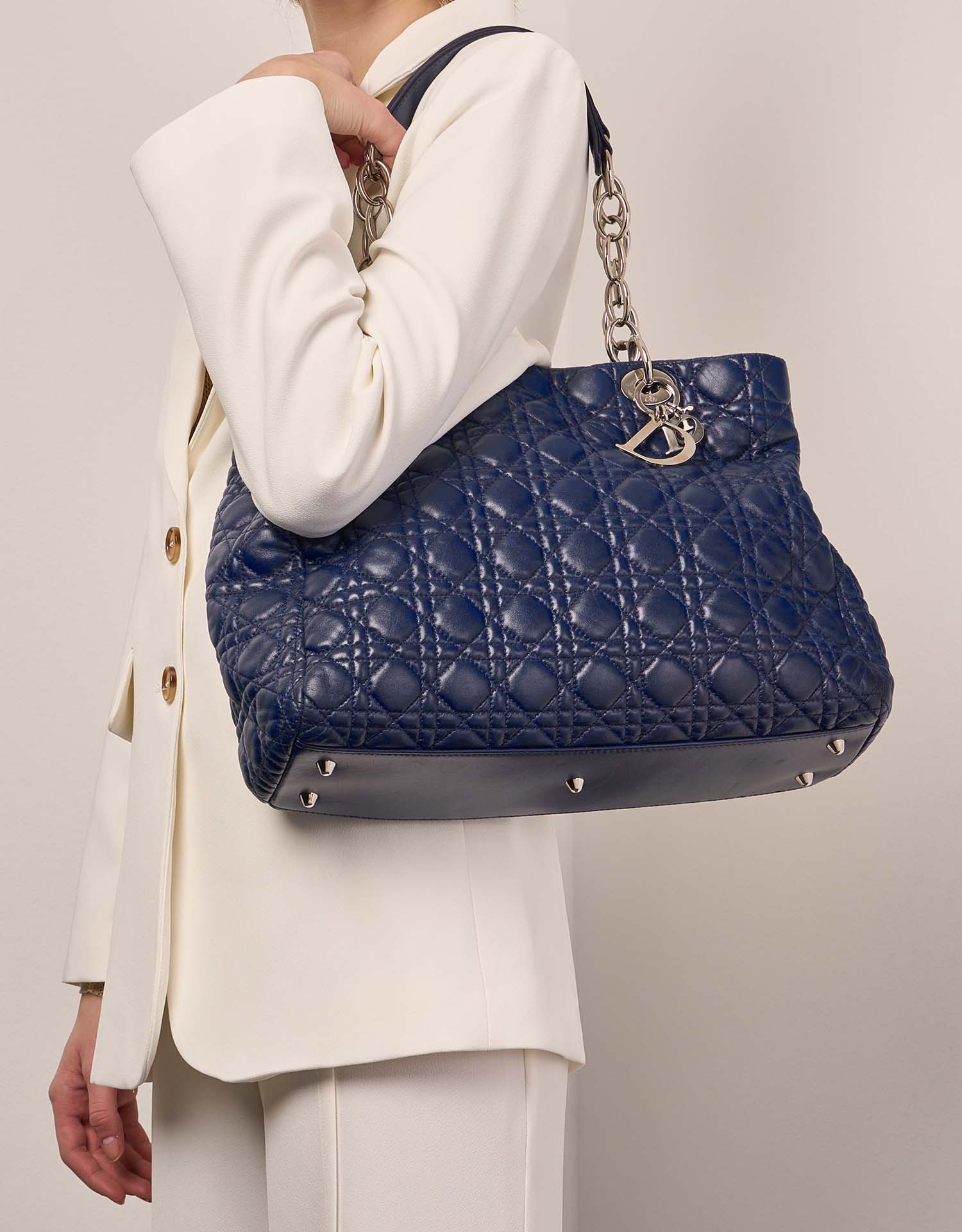 Dior ShoppingTote Blue Sizes Worn | Vendez votre sac de créateur sur Saclab.com