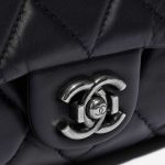 Chanel Timeless Jumbo DarkBlue Closing System  | Sell your designer bag on Saclab.com