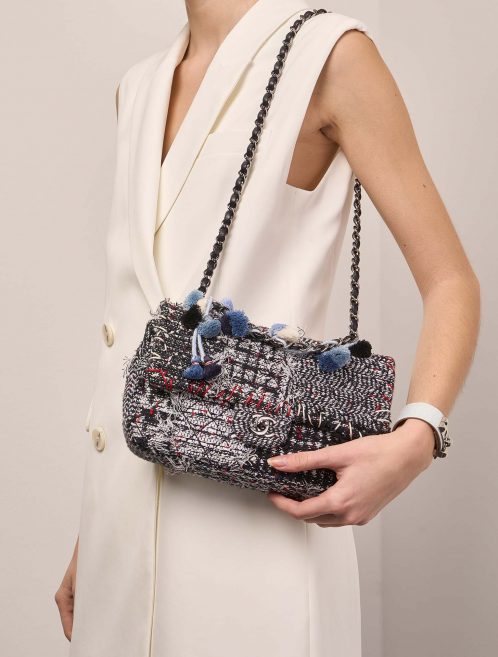 Chanel Timeless Medium Tweed Black-White-Red Sizes Worn | Sell your designer bag on Saclab.com