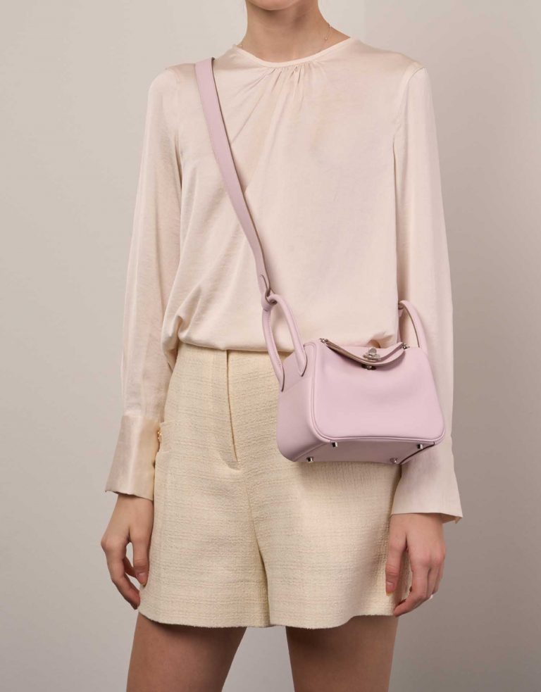 Hermès Lindy 20Mini MauvePale-Gold Front  | Sell your designer bag on Saclab.com