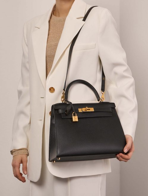 Hermès Kelly 28 Schwarz Größen Getragen | Verkaufen Sie Ihre Designer-Tasche auf Saclab.com