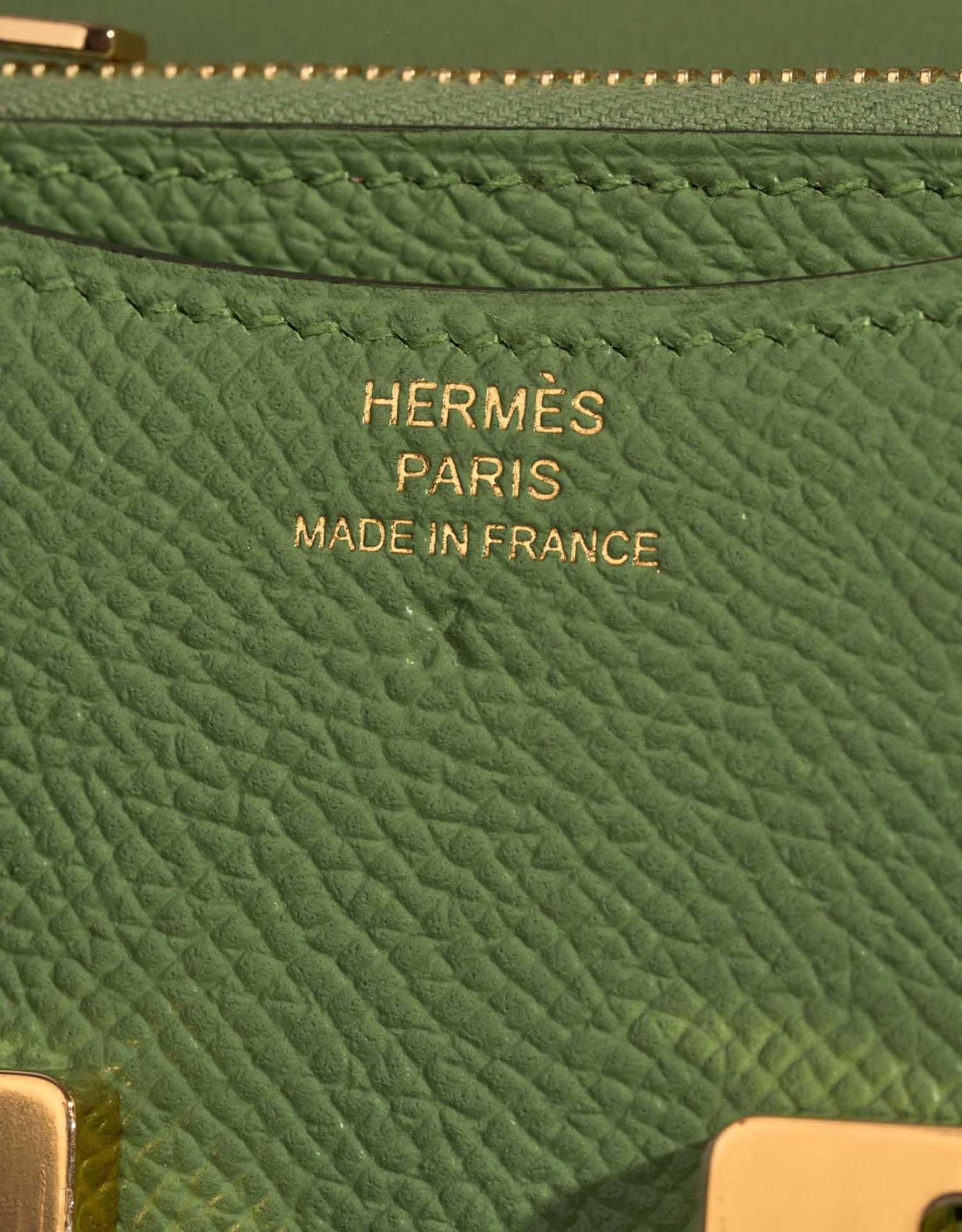 Hermès Constance SlimWallet VertCriquet Logo  | Sell your designer bag on Saclab.com