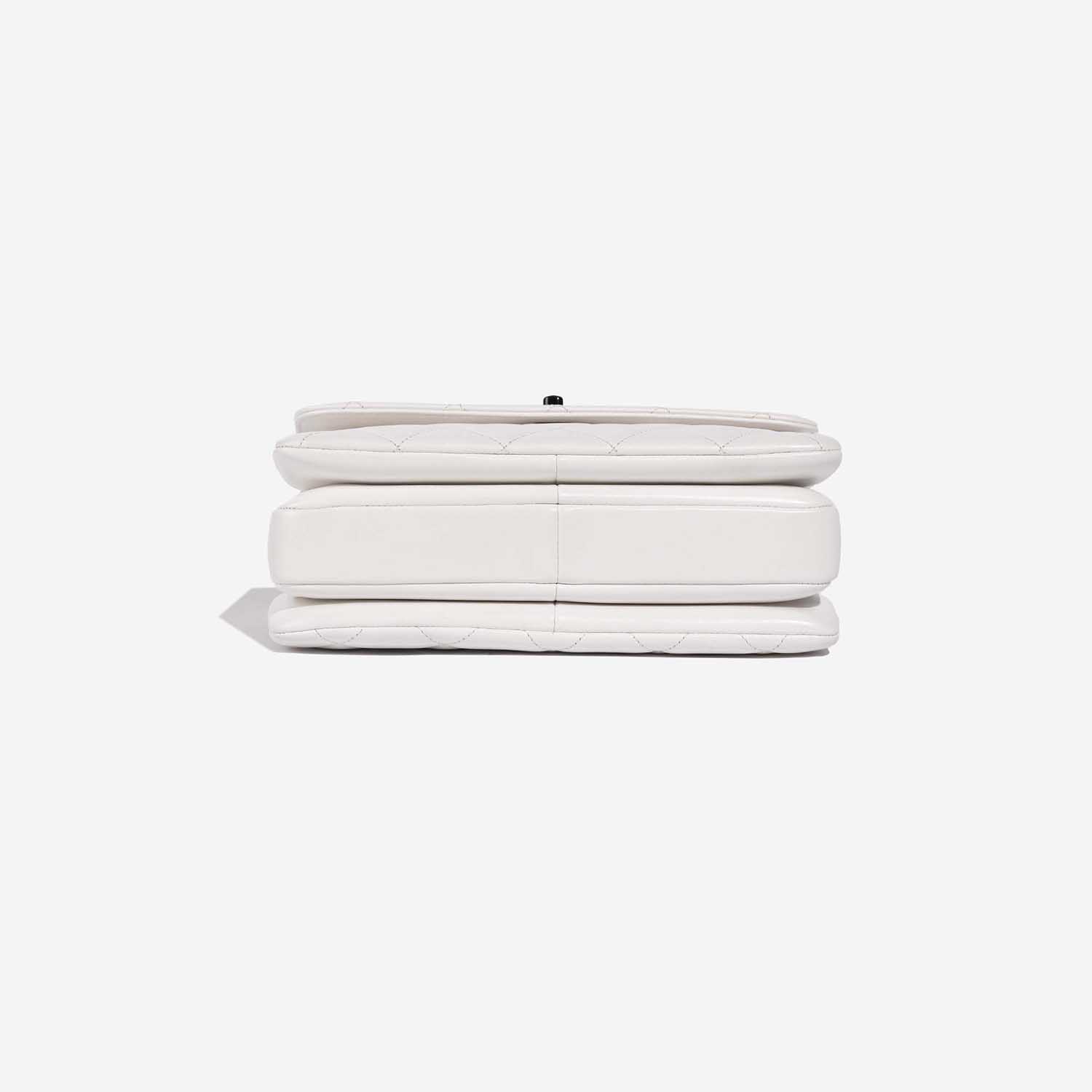 Chanel TimelessHandle Small White Bottom  | Sell your designer bag on Saclab.com