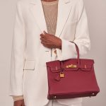Hermès Birkin 30 RougeGrenat Sizes Worn | Sell your designer bag on Saclab.com