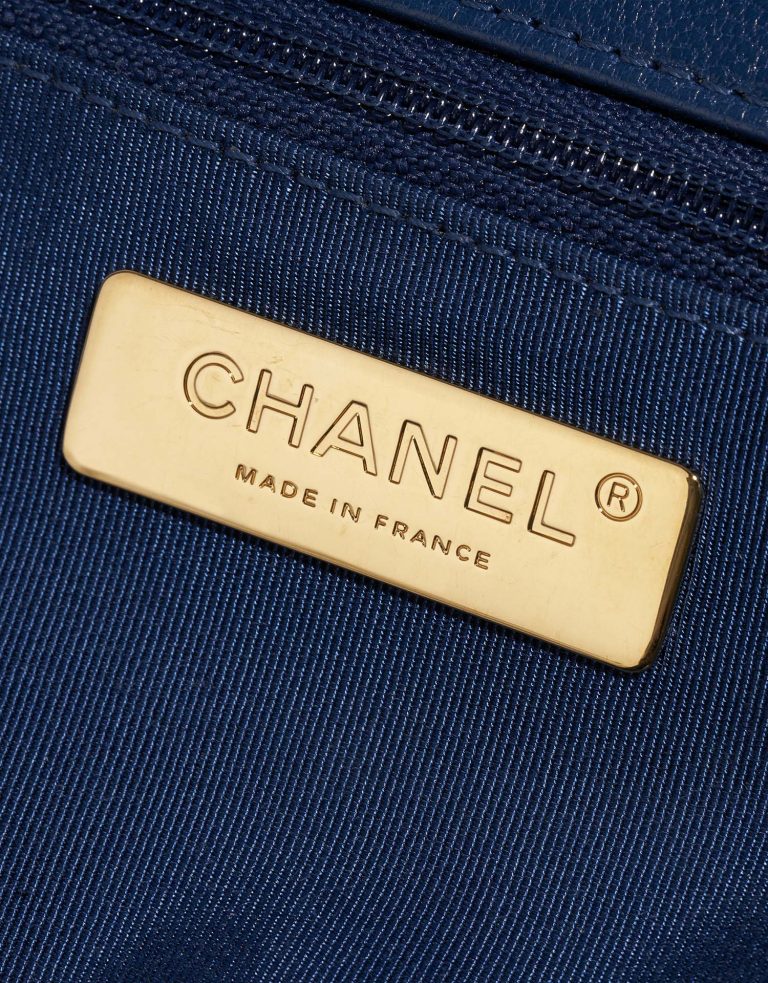 Chanel 19 Large Blue Logo  | Sell your designer bag on Saclab.com