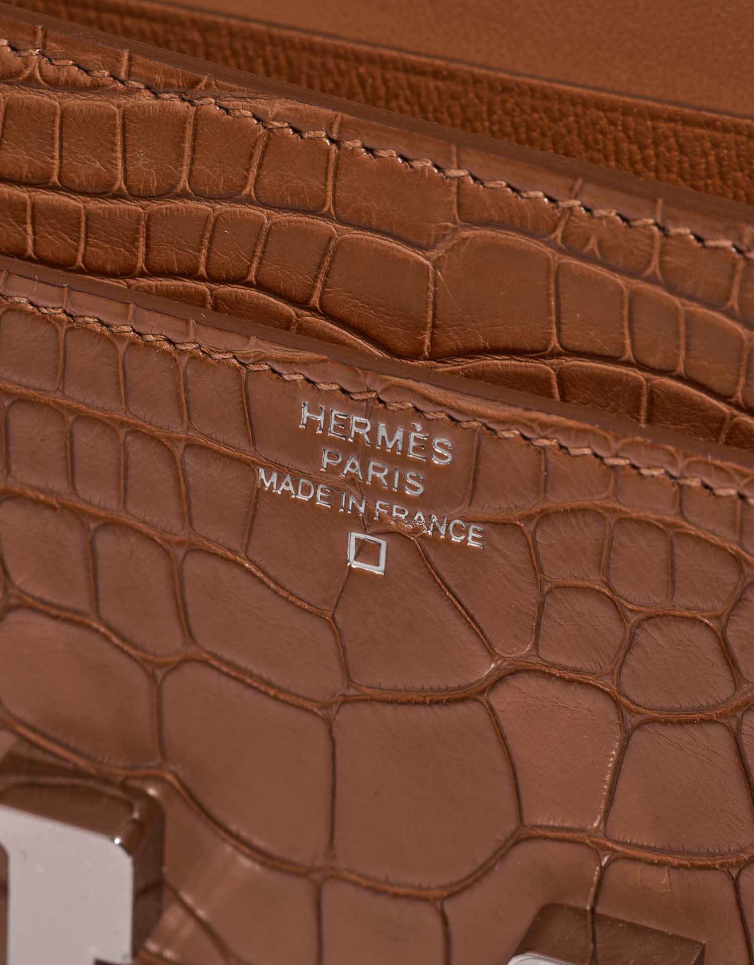 Hermès ConstanceToGo Regular Gold Logo  | Sell your designer bag on Saclab.com