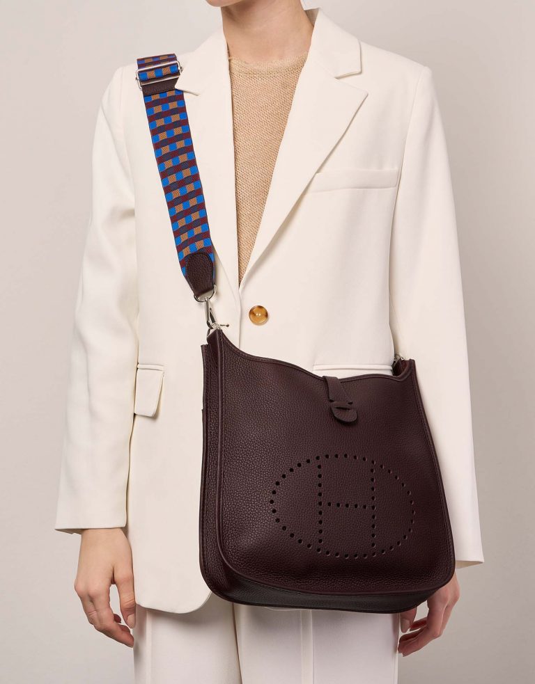 Hermès Evelyne 29 RougeSellier Sizes Worn | Sell your designer bag on Saclab.com