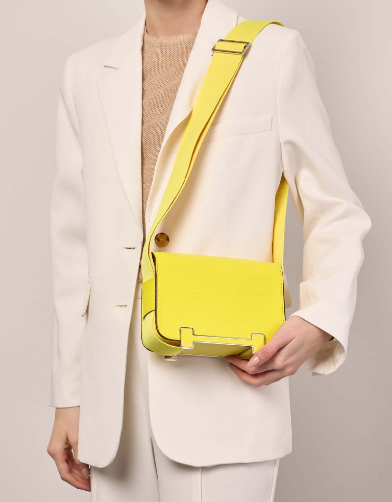 Hermès Geta OneSize JauneCitron-NewLime Front  | Sell your designer bag on Saclab.com