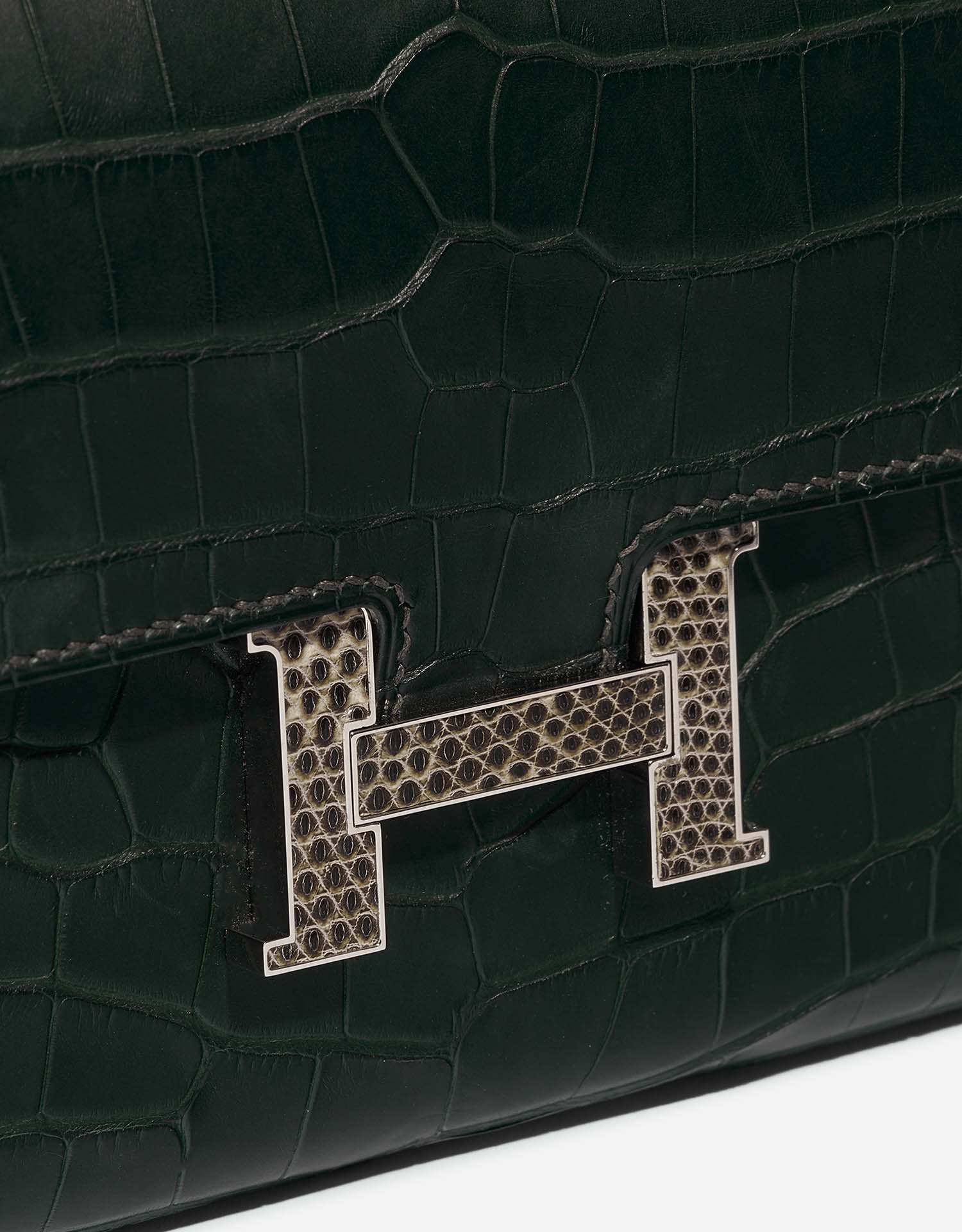 Hermès Constance LongWallet VertFonce-Ombre Verschluss-System | Verkaufen Sie Ihre Designer-Tasche auf Saclab.com