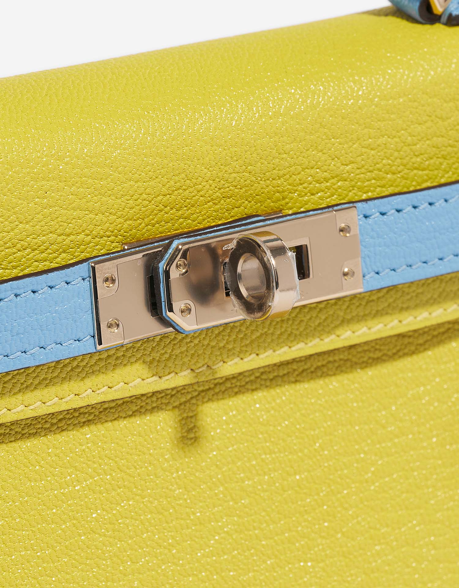 Hermès Kelly Mini Lime-BlueAztec Verschluss-System | Verkaufen Sie Ihre Designer-Tasche auf Saclab.com