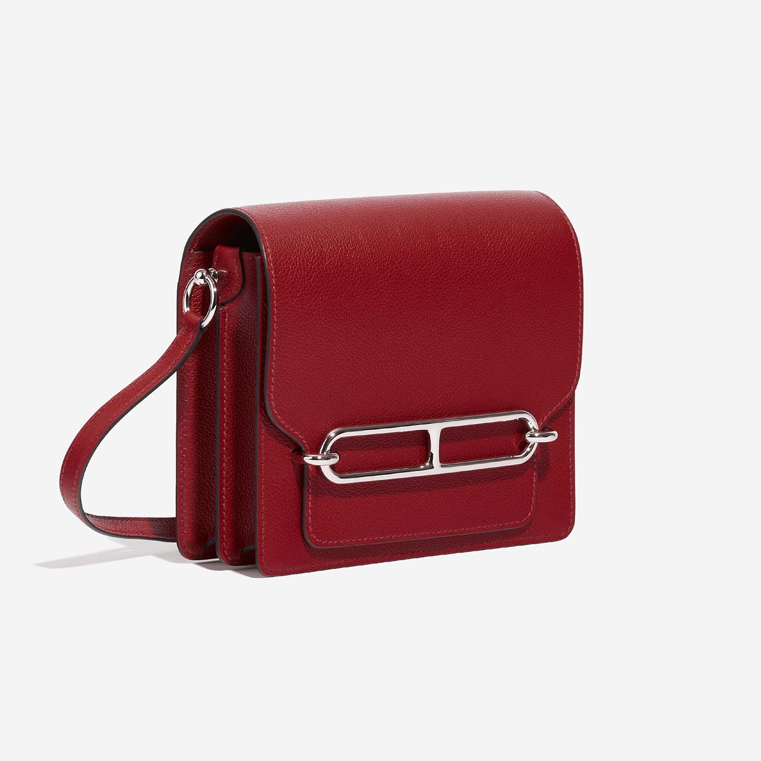 Hermès Roulis 18 RougeGrenate Side Front | Vendez votre sac de créateur sur Saclab.com