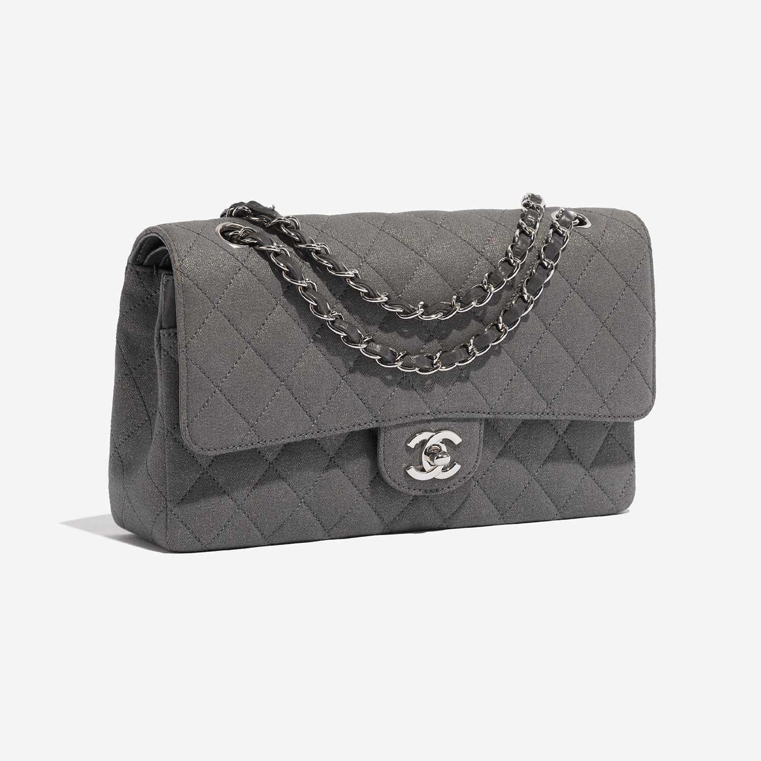 Chanel Timeless Medium Grey-GoldShimmer Side Front | Vendez votre sac de créateur sur Saclab.com