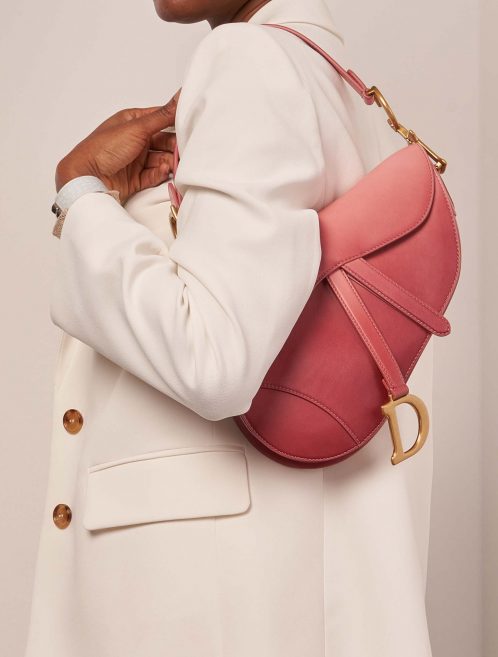 Dior Saddle Medium Pink Sizes Worn | Sell your designer bag on Saclab.com