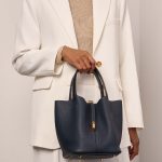 Hermès Picotin 22 BlueNuit-Marine Sizes Worn | Sell your designer bag on Saclab.com