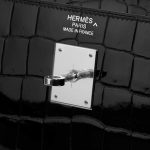 Hermès Kelly 40 Black Logo  | Sell your designer bag on Saclab.com