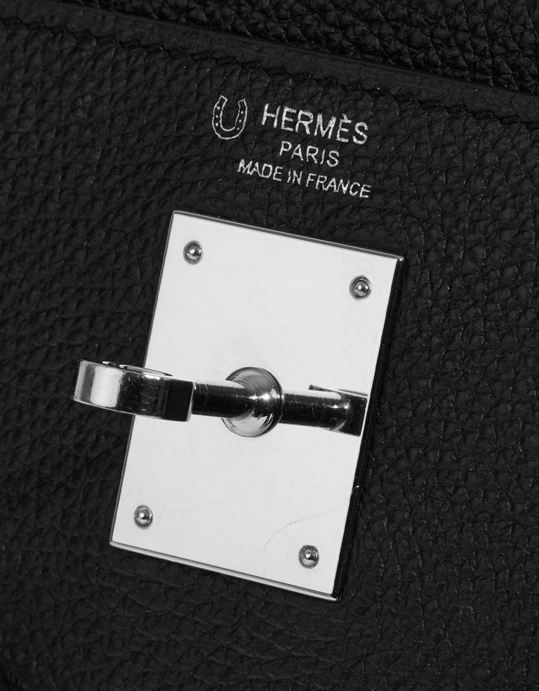 Hermès Kelly 28 Black Logo  | Sell your designer bag on Saclab.com