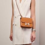 Hermès Constance 18 Naturel Sizes Worn | Sell your designer bag on Saclab.com